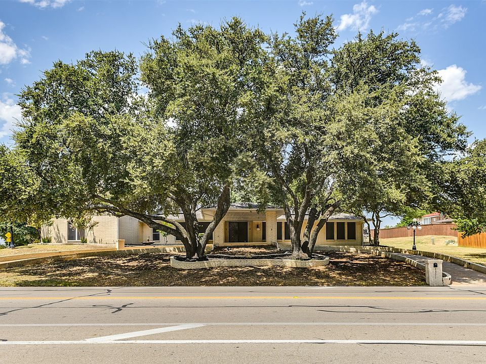 1st image of 8801 Lake Country Dr