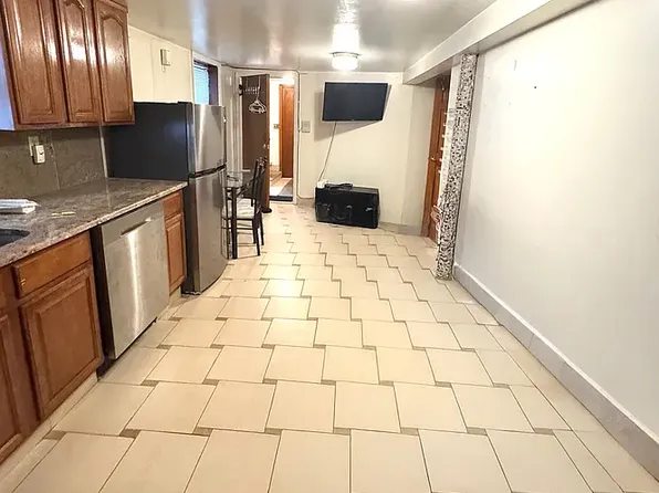22-27 37th Street image 1 of 5