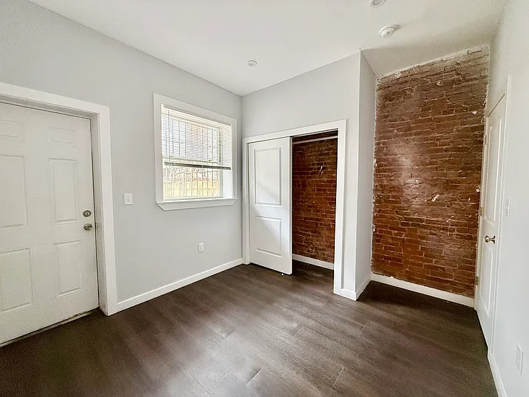 2113 S 15th St #1 — Photo 21
