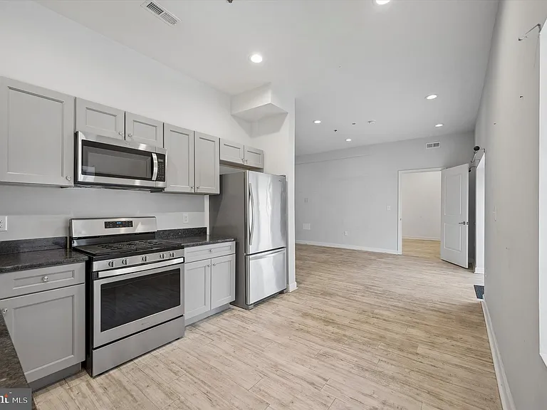 980 N Marshall St #1 — Photo 1