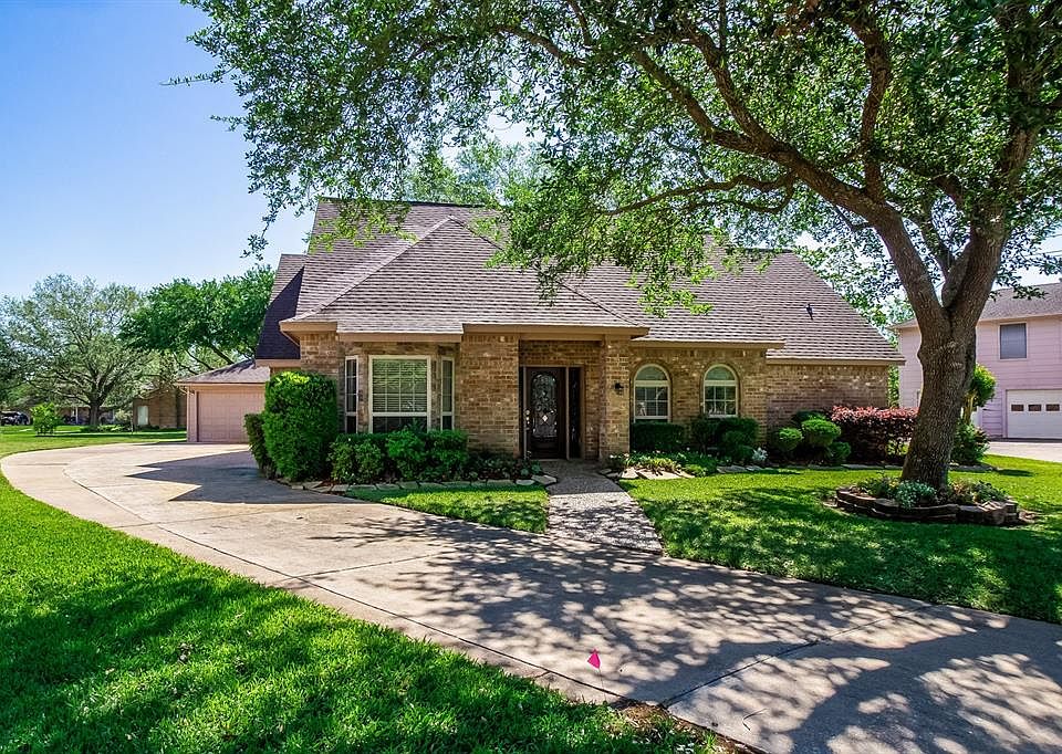 1st image of 2303 Kerry Cir