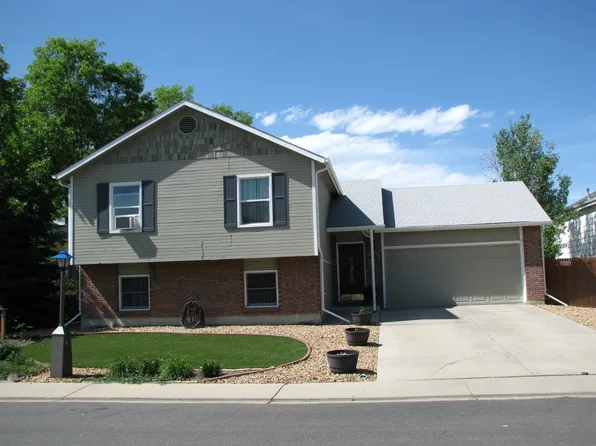 1906 Griffith Pl, Longmont, CO 80501