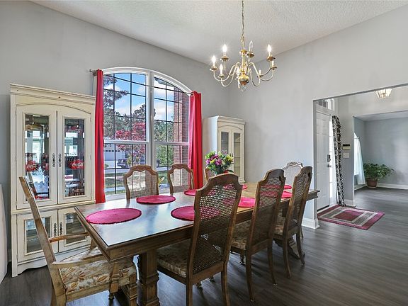 4th image of 23845 Flora Parke Blvd