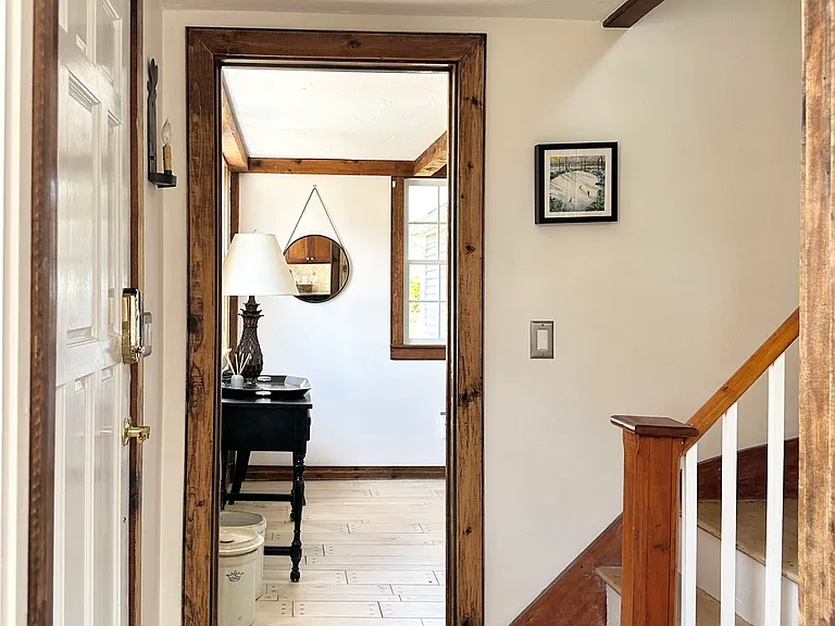 476 Main St — Photo 19