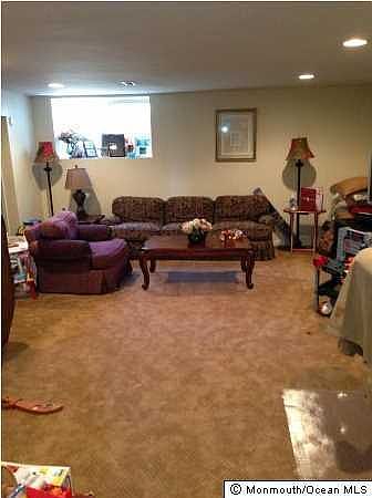 2nd image of 7 Harbor Bay Circle