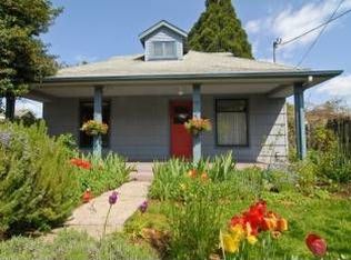 1017 Mill St, Springfield, OR 97477