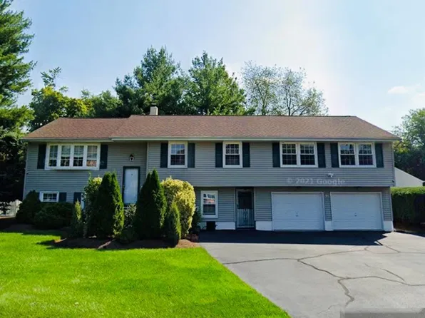 33 Smith St, Waldwick, NJ 07463