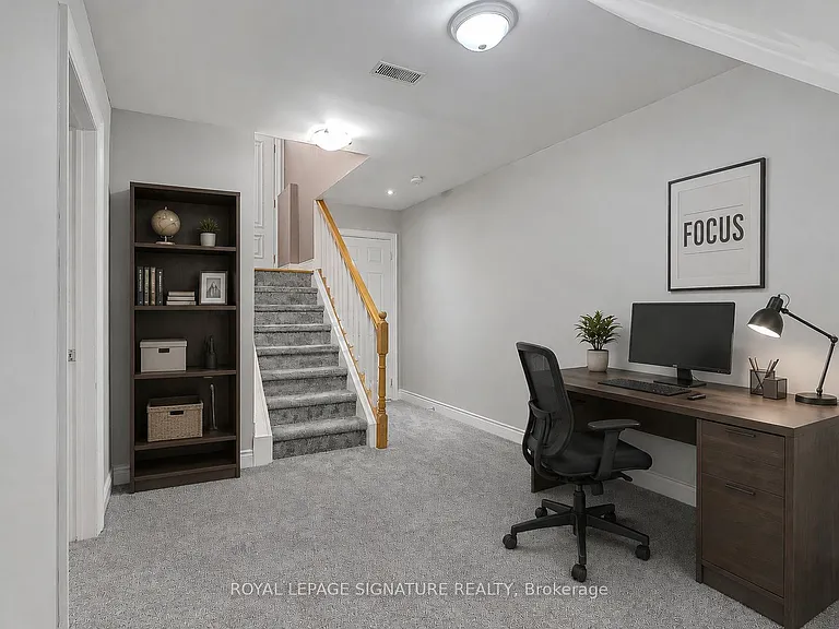 1019A College St — Photo 28