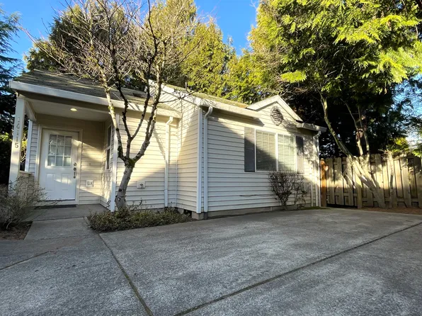 14115 SE Filbert Creek Dr, Clackamas, OR 97015