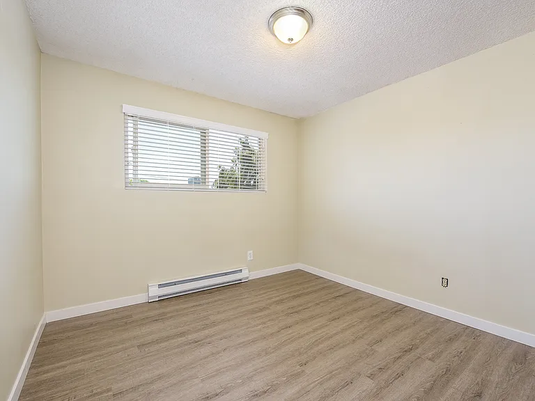 Stonebridge Apartments — Photo 78
