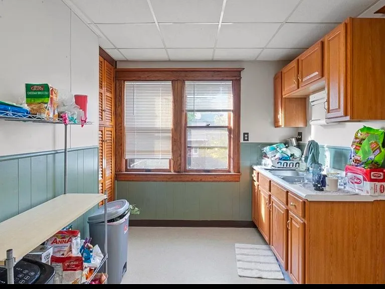 53-55 Audubon St — Photo 7