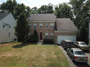 9307 Stuart Ln, Clinton, MD 20735