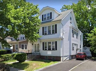 216 Jacoby St, Maplewood, NJ 07040