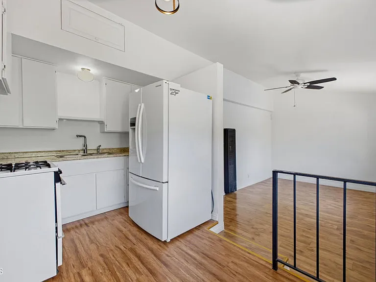 1634 Orange Tree Ln #ADU — Photo 7