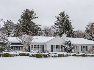 1319 W Saint Andrews Rd, Midland, MI 48640