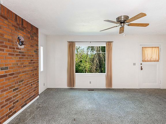5th image of 5010 SW Miles St