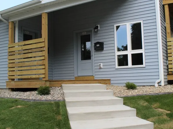 408 W Main St, 408 W Main St #1, Urbana, IL 61801