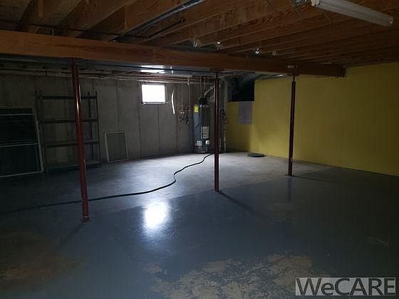 4th image of 900 William Ave