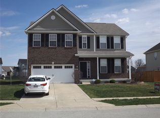 2923 Knockawuddy Dr, Brownsburg, IN 46112