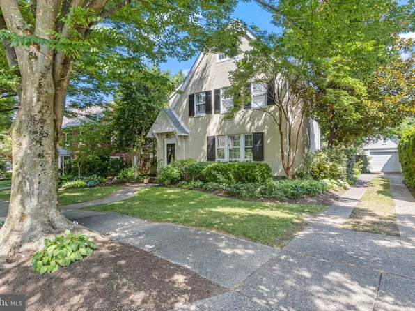 2307 Saymoure Rd, Wilmington, DE 19805
