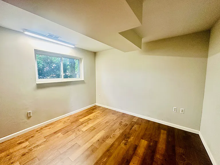 39326 Roland Dr — Photo 21