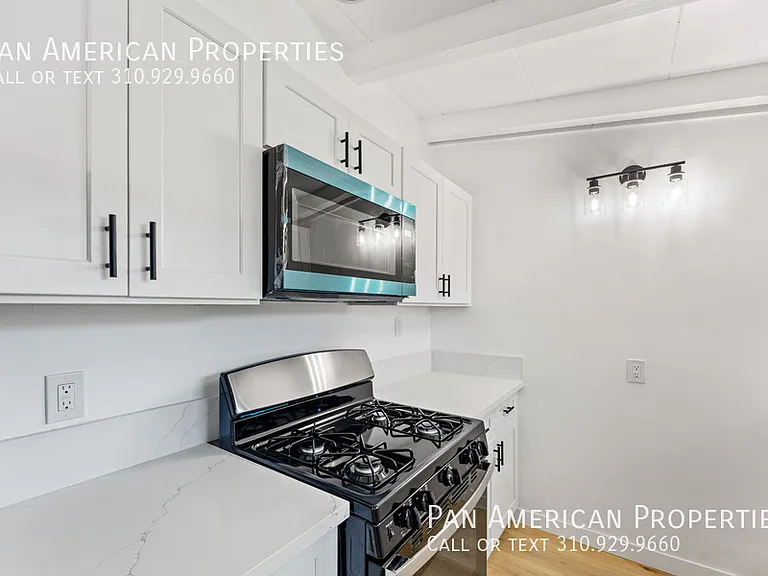 143 W Mayfair Ave — Photo 4