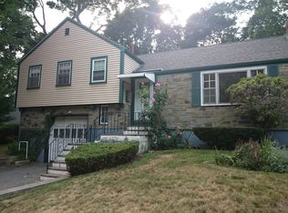 1037 Centre St, Jamaica Plain, MA 02130