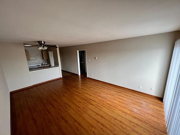 3rd image of 124 N Oxford Ave APT 309