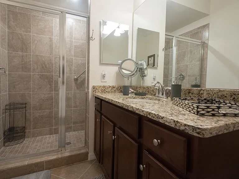 17108 Vardon Ter #401 — Photo 10