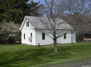 12322 Pudding Lane Rd, Perrysburg, NY 14129