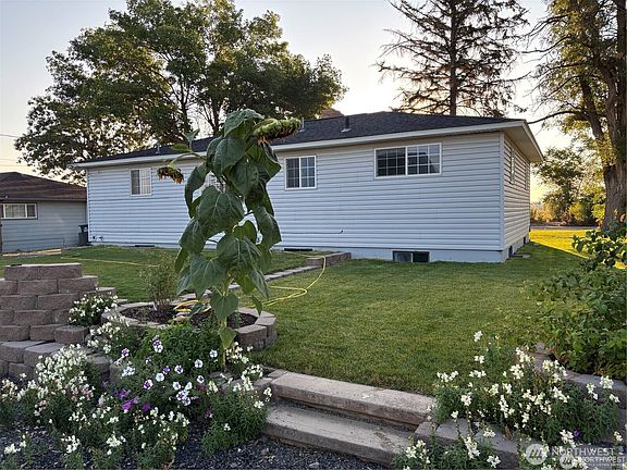4th image of 1534 N Buell Drive