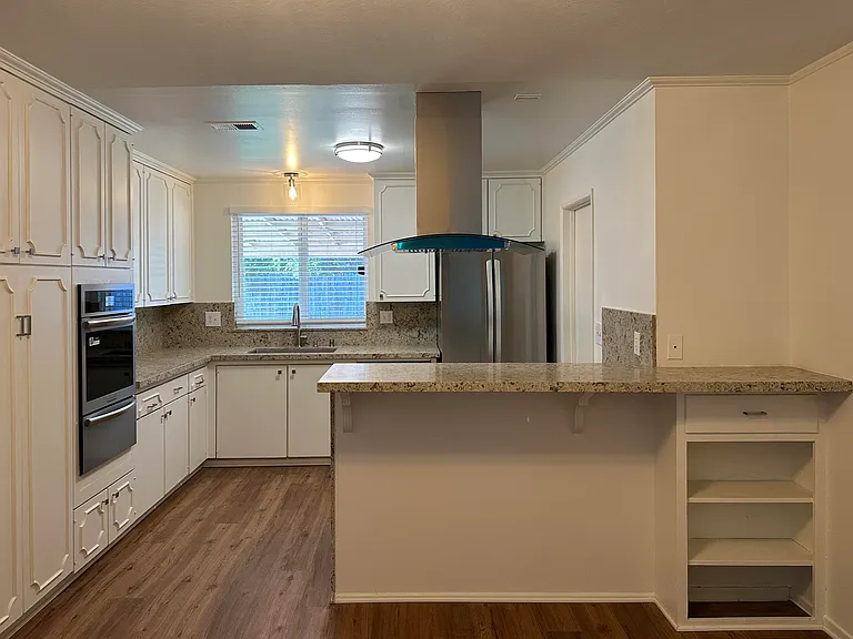 9465 Ellis Ave — Photo 4