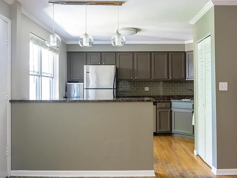 4056 N California Ave #3B — Photo 2
