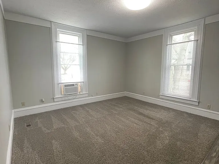 1219-1221 Morton St--HBS — Photo 2