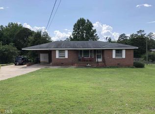 607 Peachtree Dr, Thomaston, GA 30286