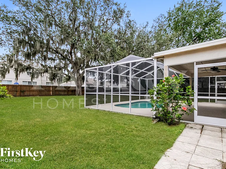 10709 Deepbrook Dr — Photo 20