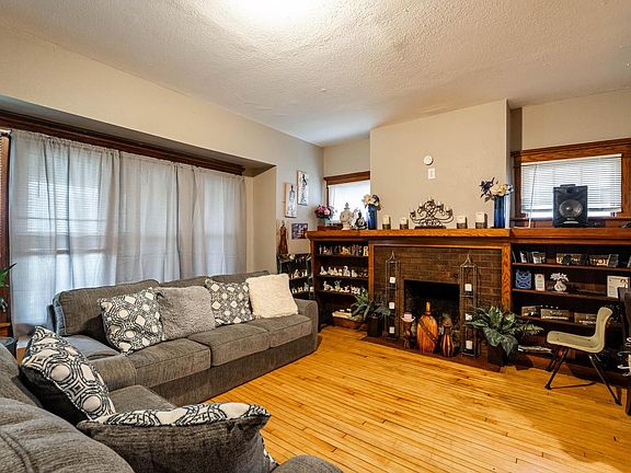 3rd image of 2925 N 38th STREET #2925A