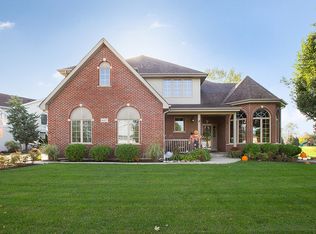 16427 Shawnee Dr, Lockport, IL 60441
