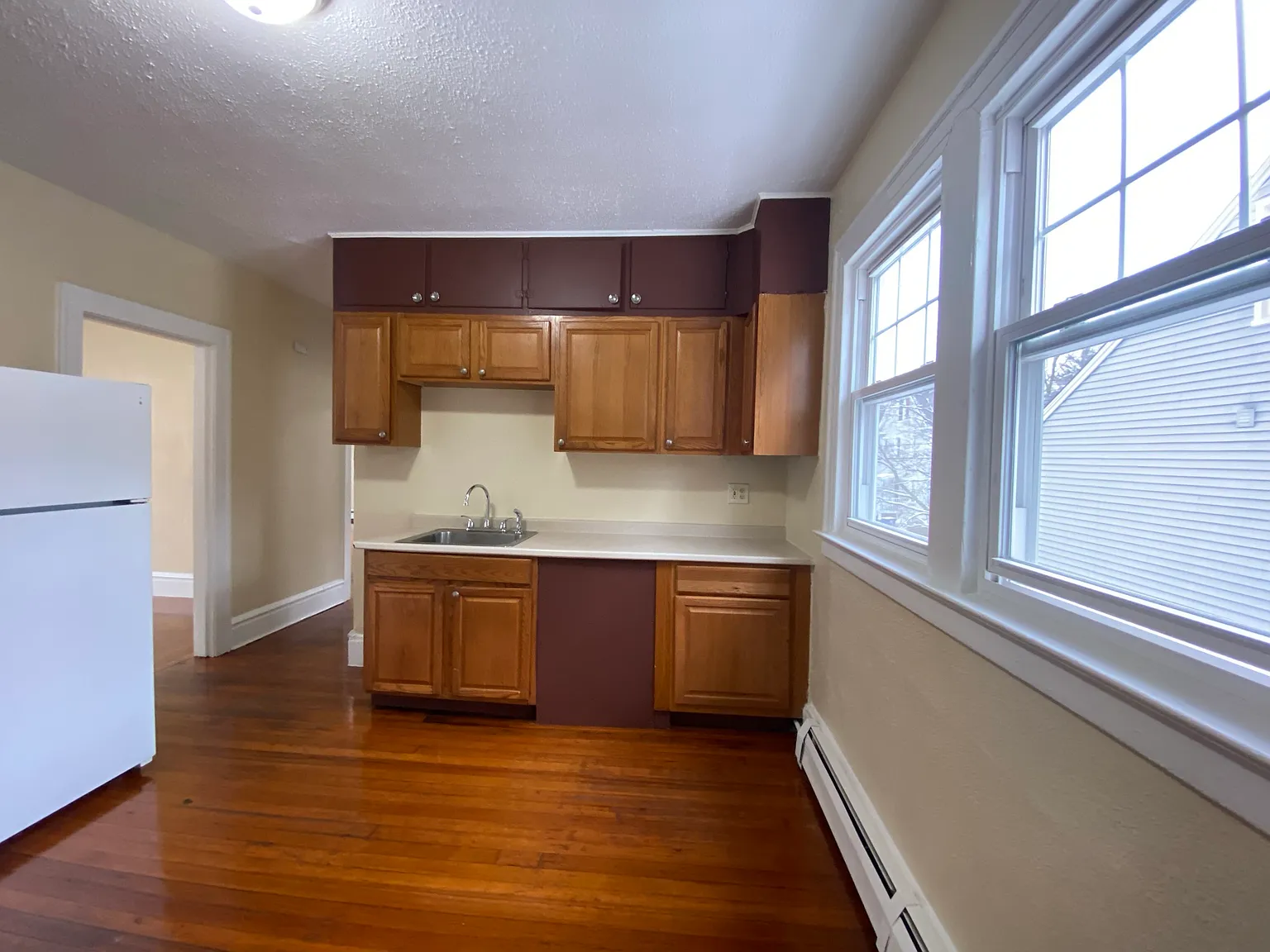 2 bed, 700 sqft, $1,725 — Photo 3