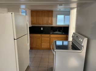 918 N 92nd St #A, Seattle, WA 98103