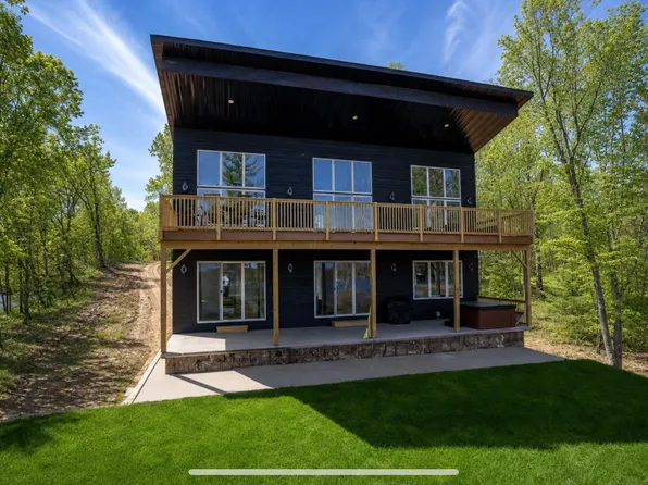 2000 W Chub Lake Rd, Carlton, MN 55718