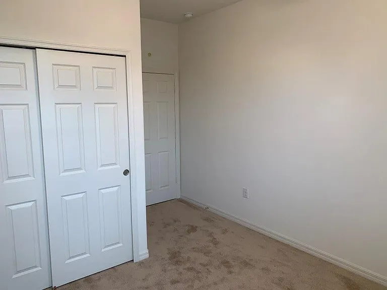 3013 Cherry Orchard Ln — Photo 6
