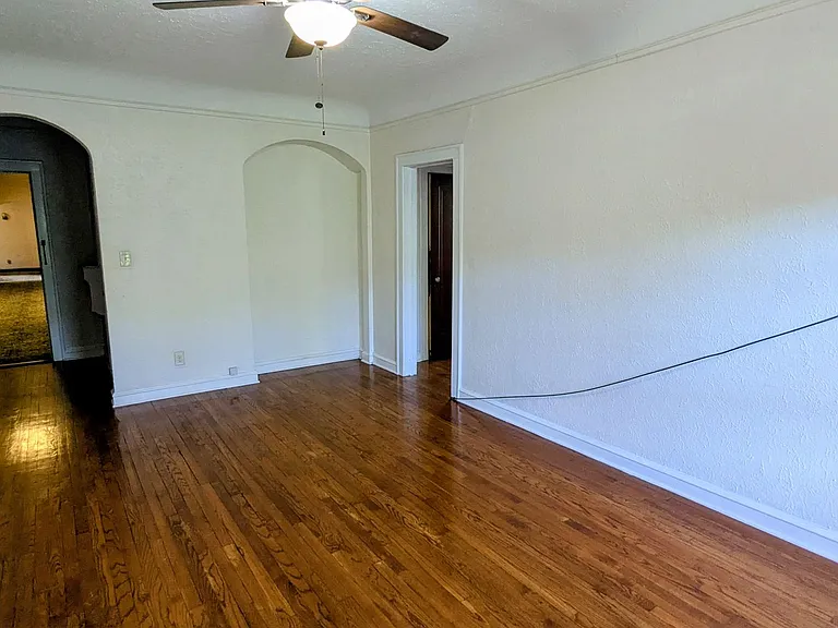 3214 Berkshire Rd — Photo 8