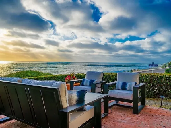 6529 Neptune Pl, La Jolla, CA 92037