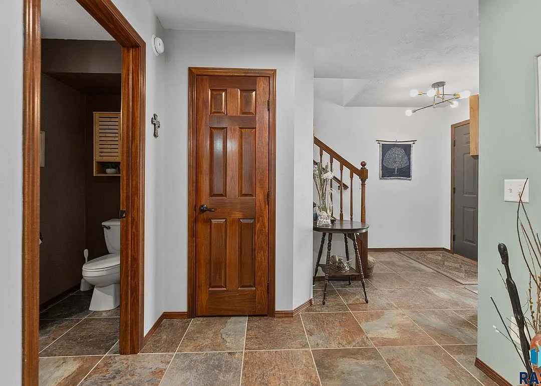 2 bed, 1461 sqft, $1,625 — Photo 1