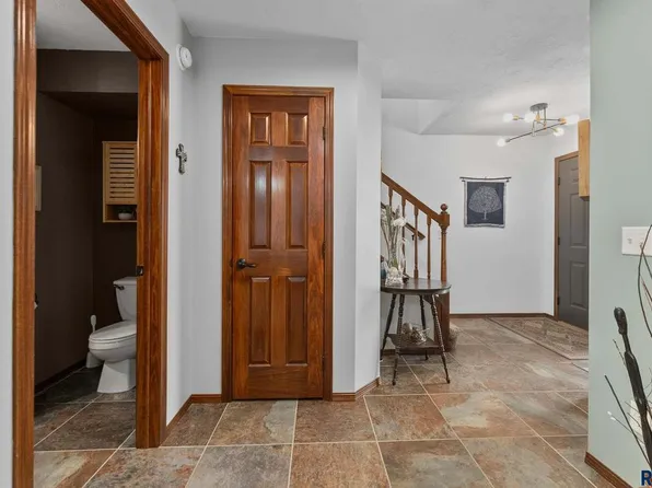 2900 E Kensington St APT 2, Sioux Falls, SD 57108