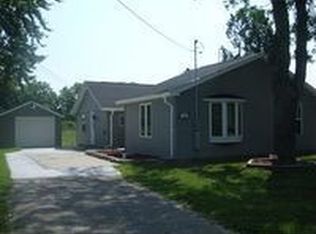 7382 Pats Dr, Dimondale, MI 48821
