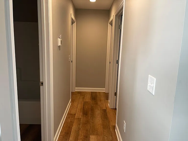 104 Seattle Slew — Photo 3