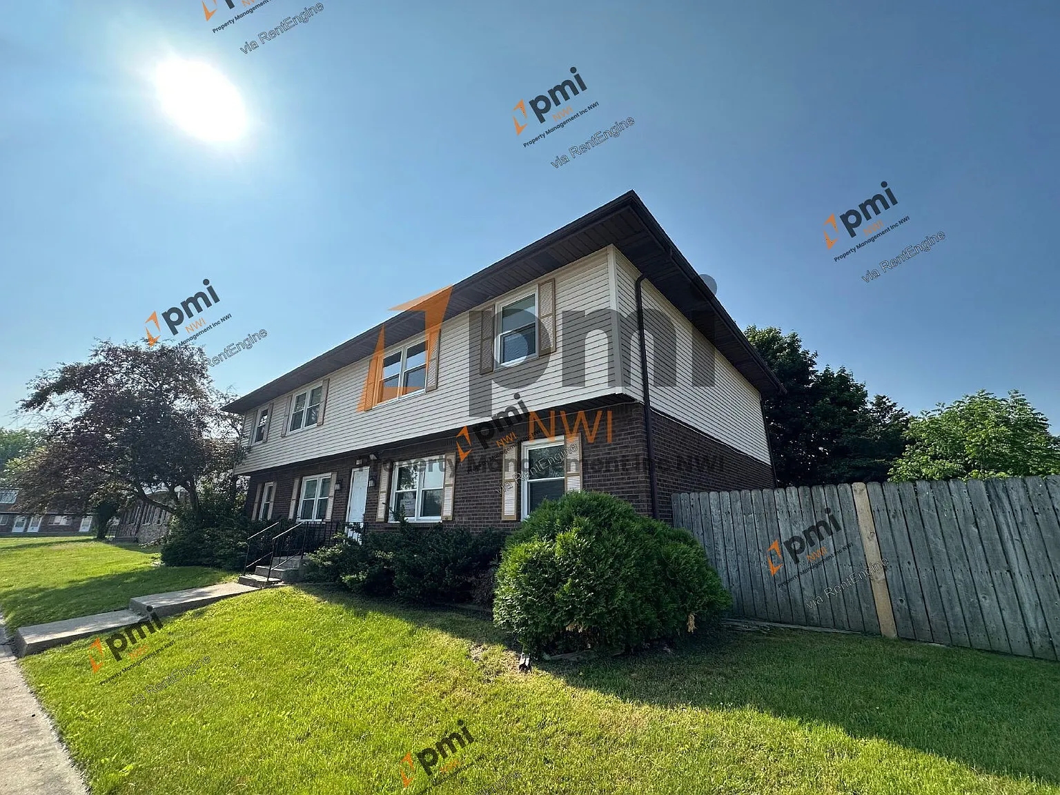 1 bed, 1.0 bath, 700 sqft, $1,050 — Photo 3