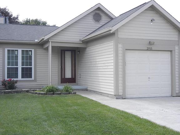 2nd image of 2955 Arrowsmith Dr